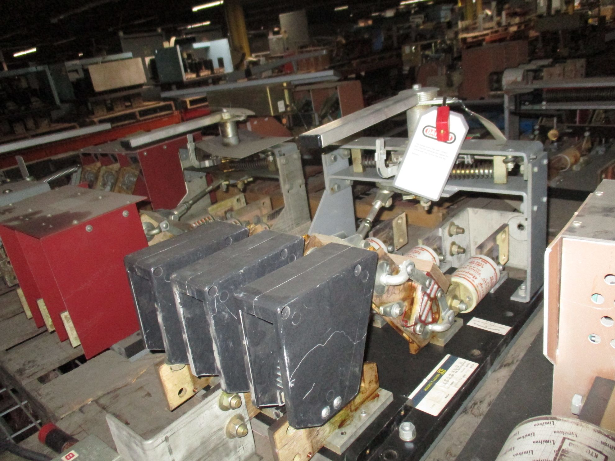 Picture of Square D Bolt-Loc Pressure Contact Switch BLO34080 | 800 Amp 480 Volt | Red Back Plate