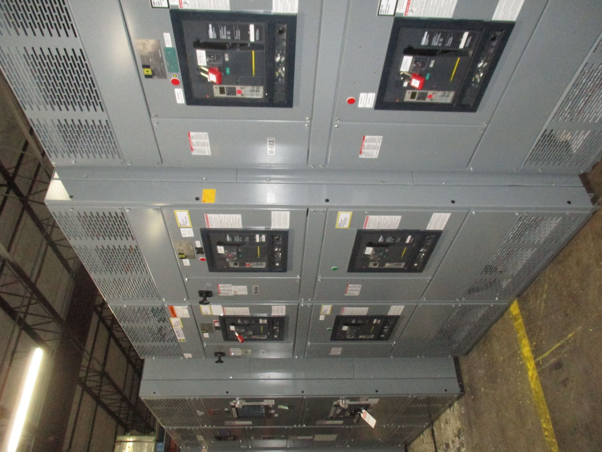 Picture of Square D QED Power Style Switchboard 1600 Amp 480 Volt 3 Ph 3 W NEMA 1 R&G