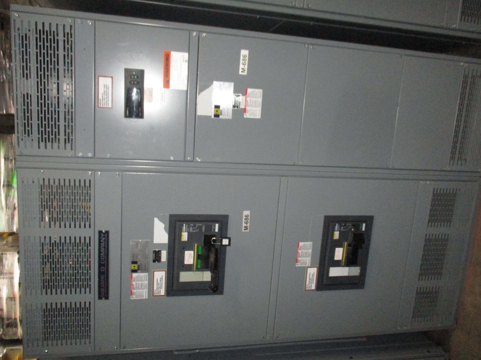 Picture of Square D QED Power Style Switchboard 1600 Amp Main Lug Only 480 Volt 3 Ph 3 W NEMA 1 R&G
