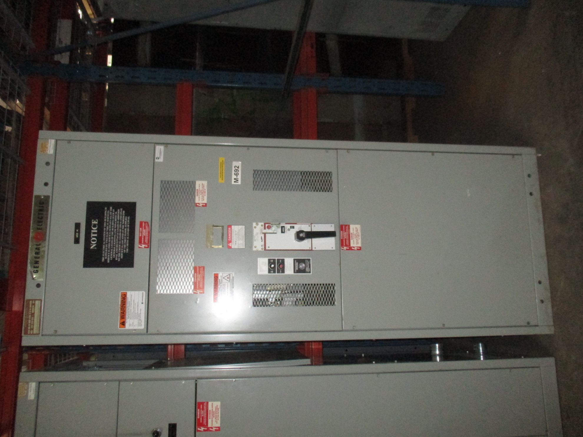 Picture of General Electric AV-Line Switchboard THPR3612BG3T | 1200 Amp Fusible Main | 480Y/277V 3-Phase 4-Wire NEMA 1 R&G