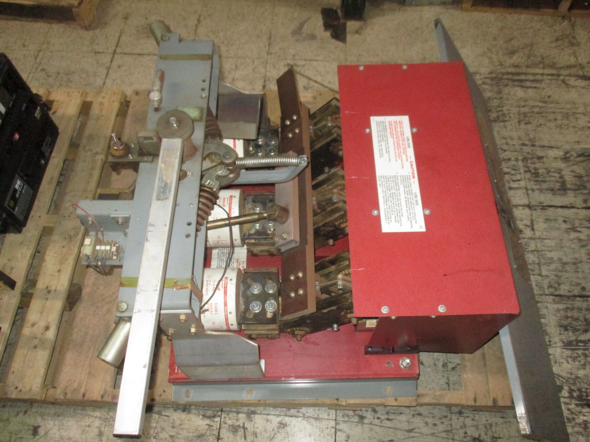 Picture of Square D Pressure Contact Switch BLO34400E | 4000 Amp 480 Volt | Red Back Plate W/ ST