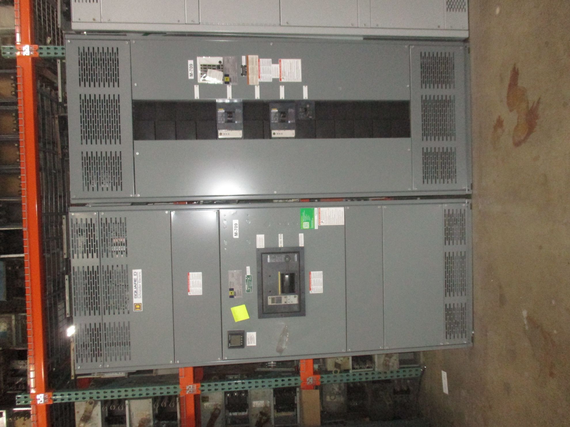 Picture of Square D QED Power Style Switchboard 1200 Amp Breaker Main 480 Volt 3 Ph 3 W NEMA 1 R&G