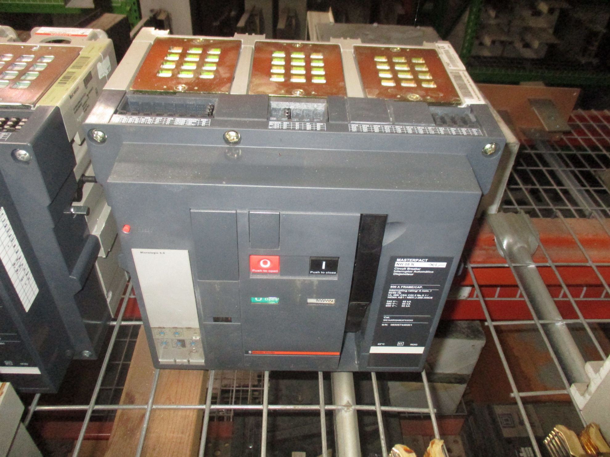 Picture of Merlin Gerin MasterPact NW08N Circuit Breaker 800 Amp 600 Volt M/O D/O