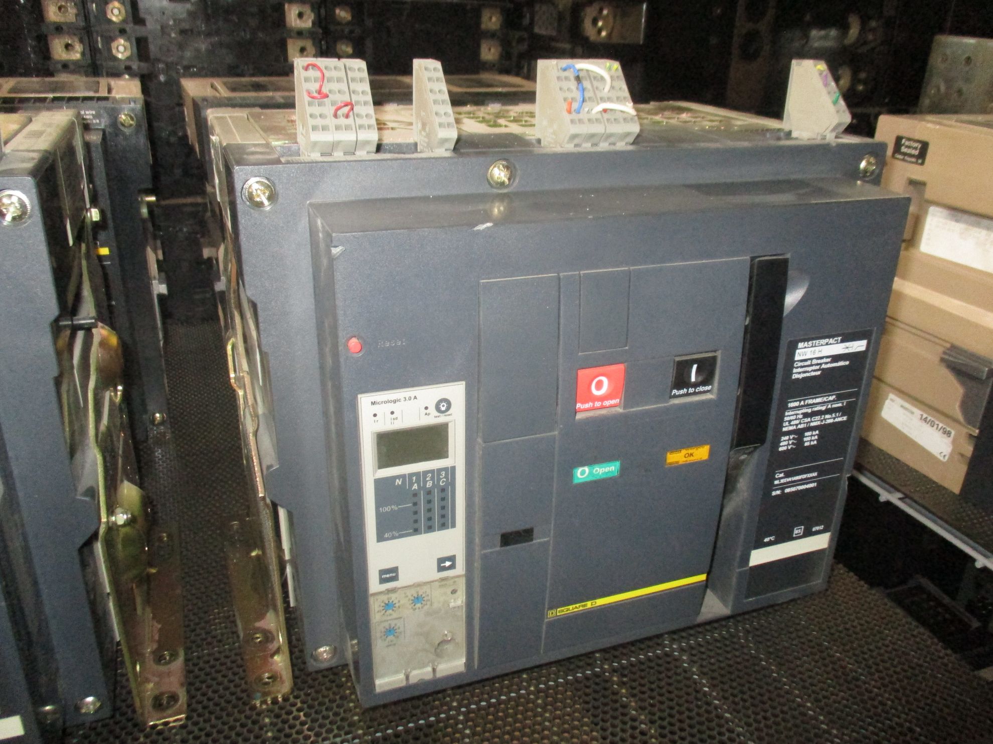 Picture of Square D MasterPact NW16H Circuit Breaker 1600 Amp 600 Volt AC M/O F/M
