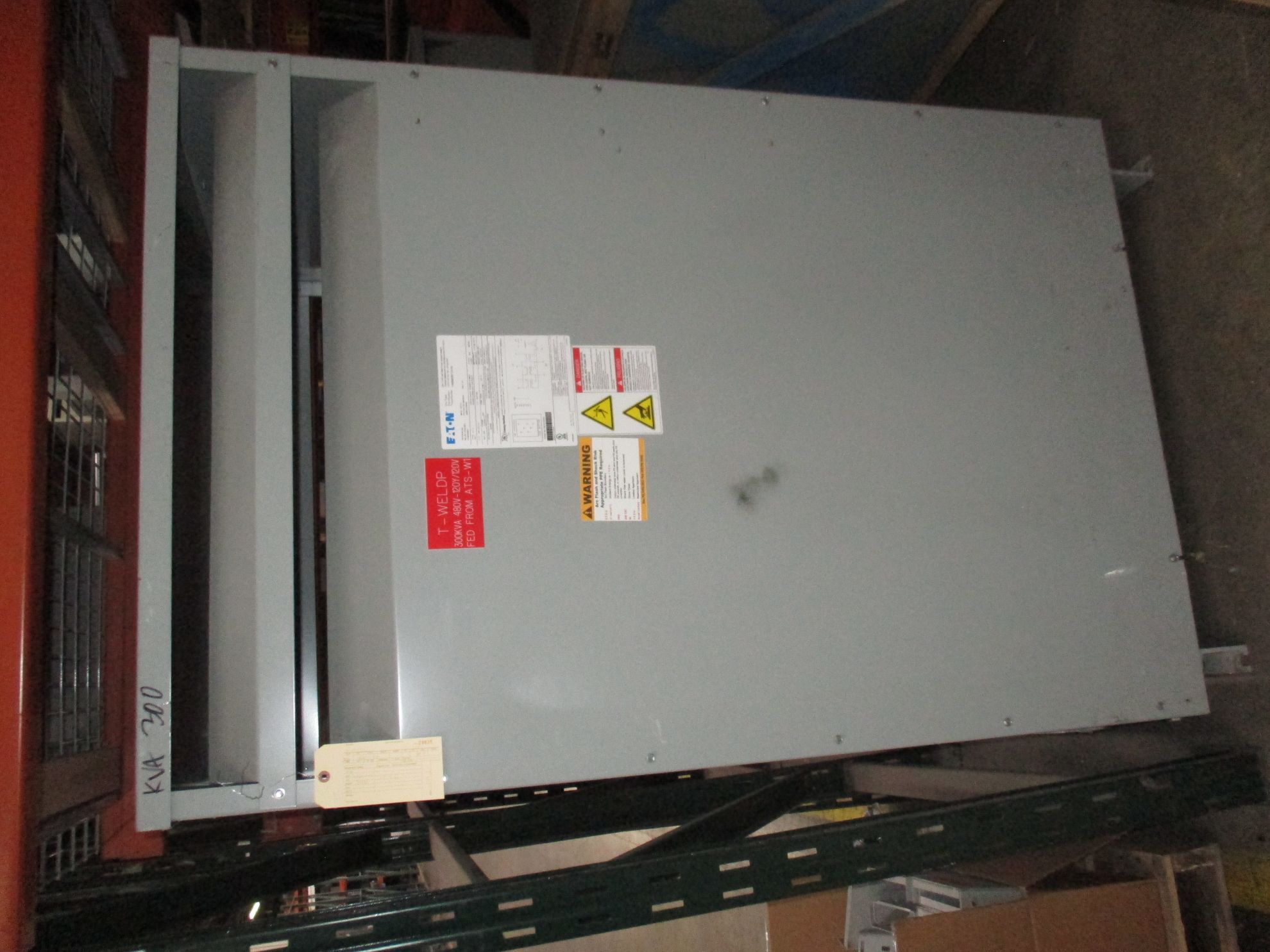 Picture of Eaton 300 KVA 480-208Y/120 Volt 3 Phase Low Voltage Dry Type Transformer R&G