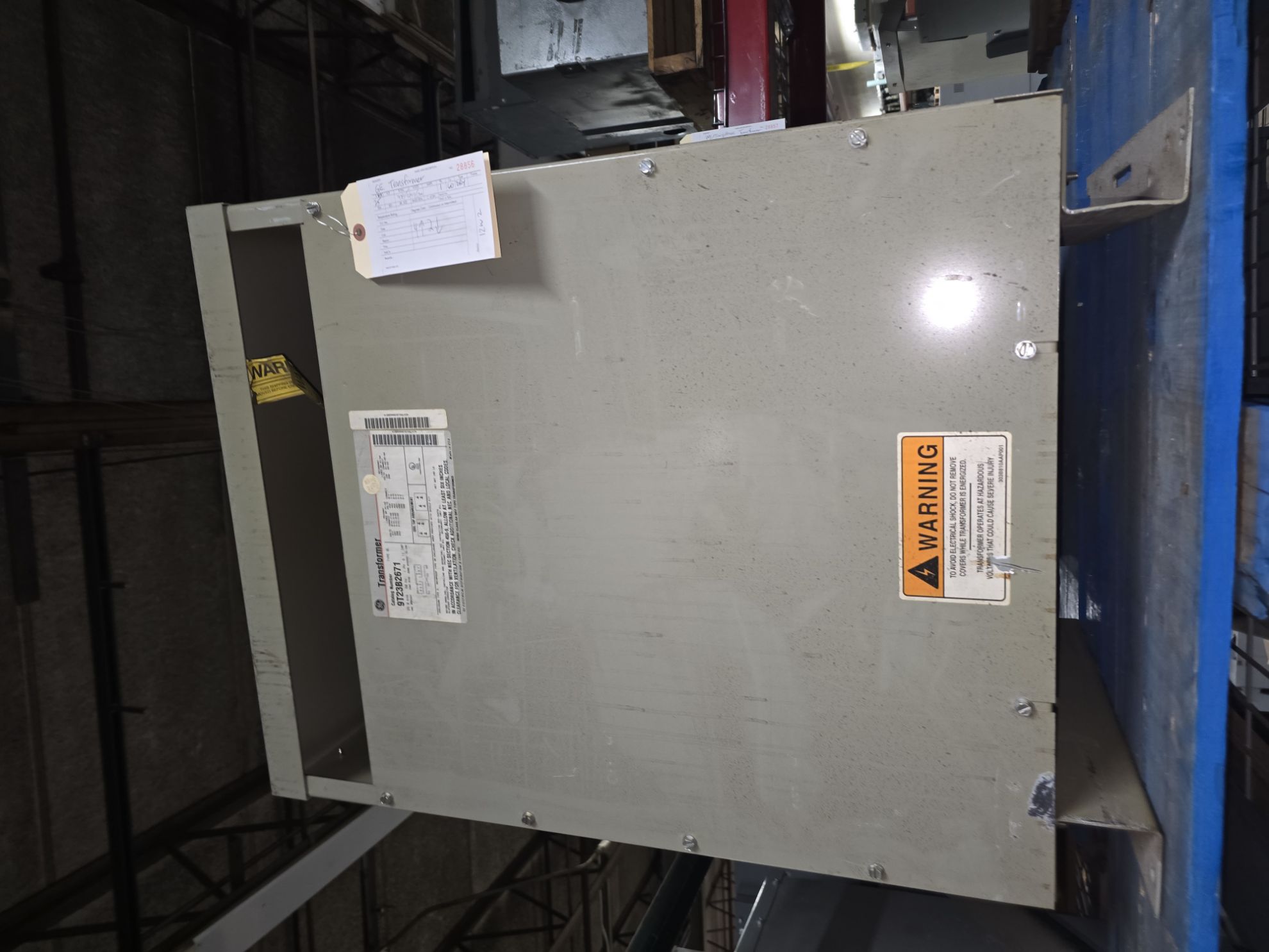 Picture of General Electric Low Voltage Dry Type Transformer | 25 KVA 480-240Y/120 Volt | 3 Phase NEMA 1 R&G