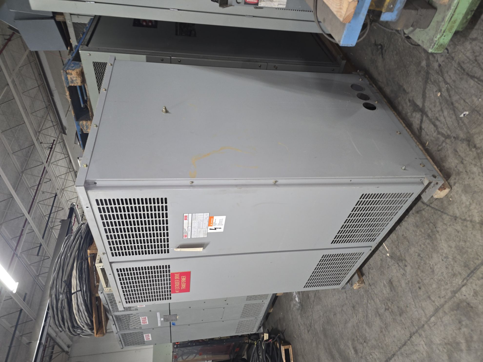 Federal Pacific Transformer Low Voltage Dry Type Transformer | 550 KVA ...