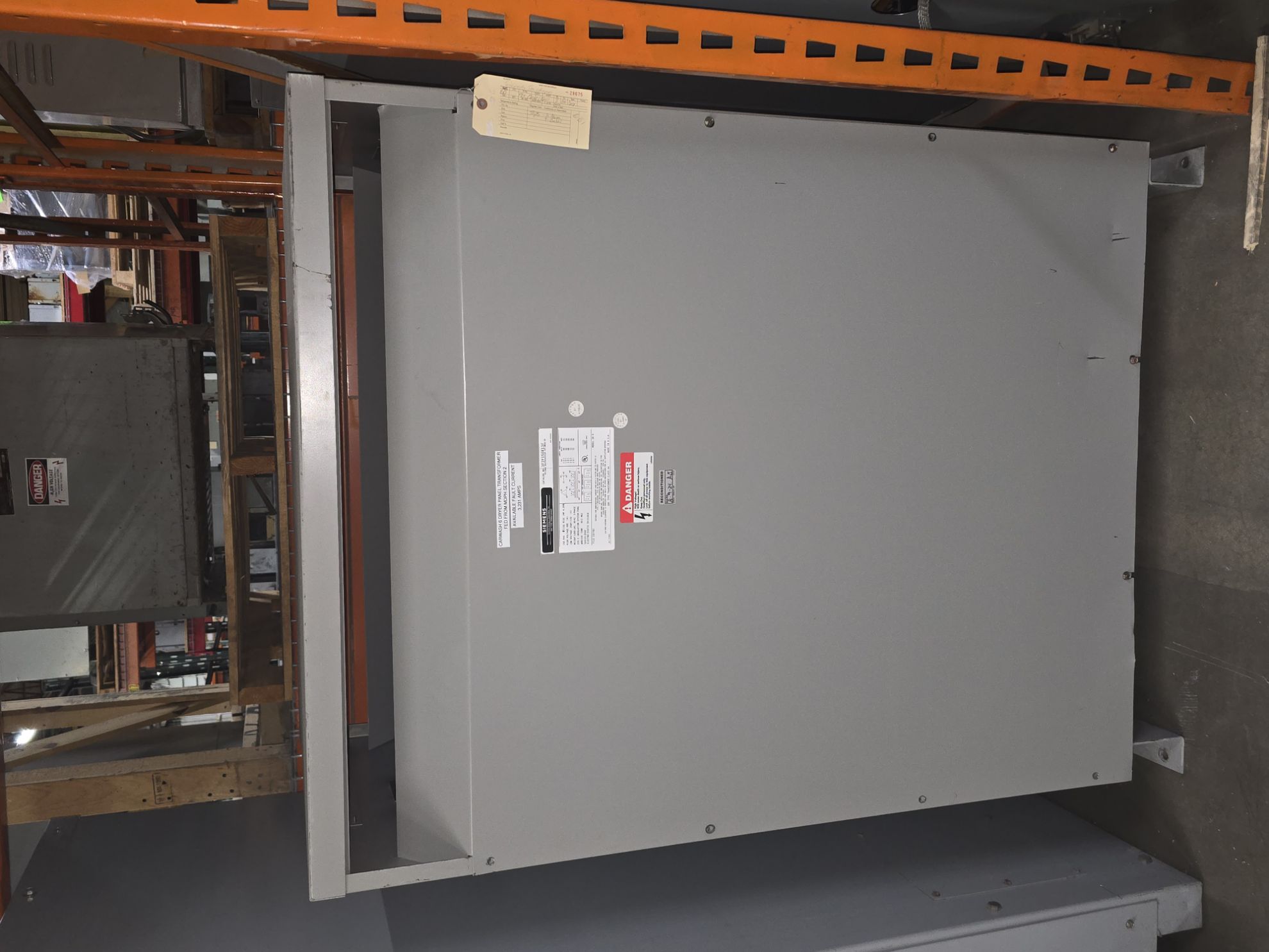 Picture of Siemens Low Voltage Dry Type K-Factor Transformer | 150 KVA 480-208Y/120 Volt | 3 Phase NEMA 1 R&G