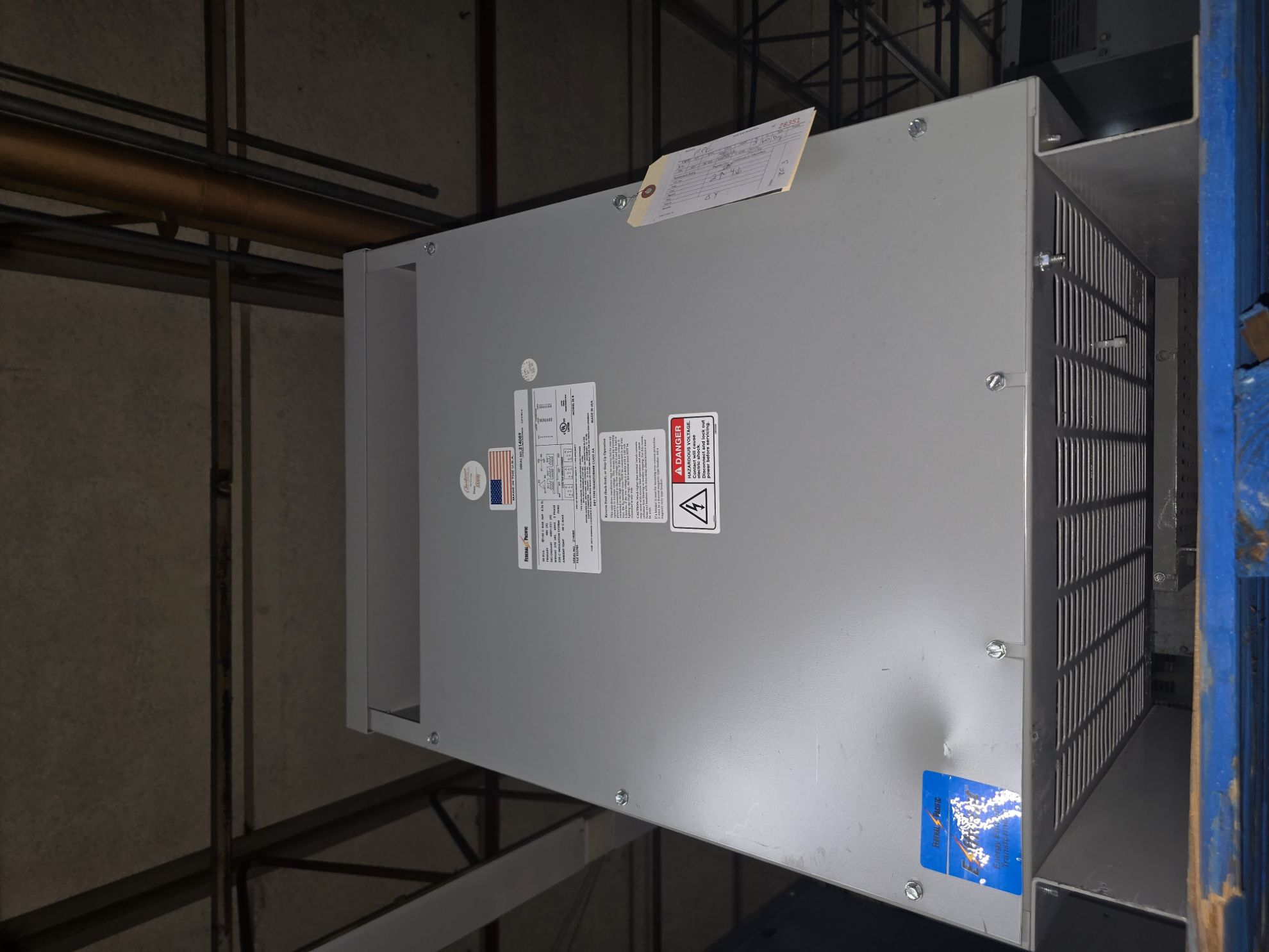 Picture of Federal Pacific Low Voltage Dry Type Transformer | 30 KVA 480-400/231 Volt | 3 Phase NEMA 1 R&G