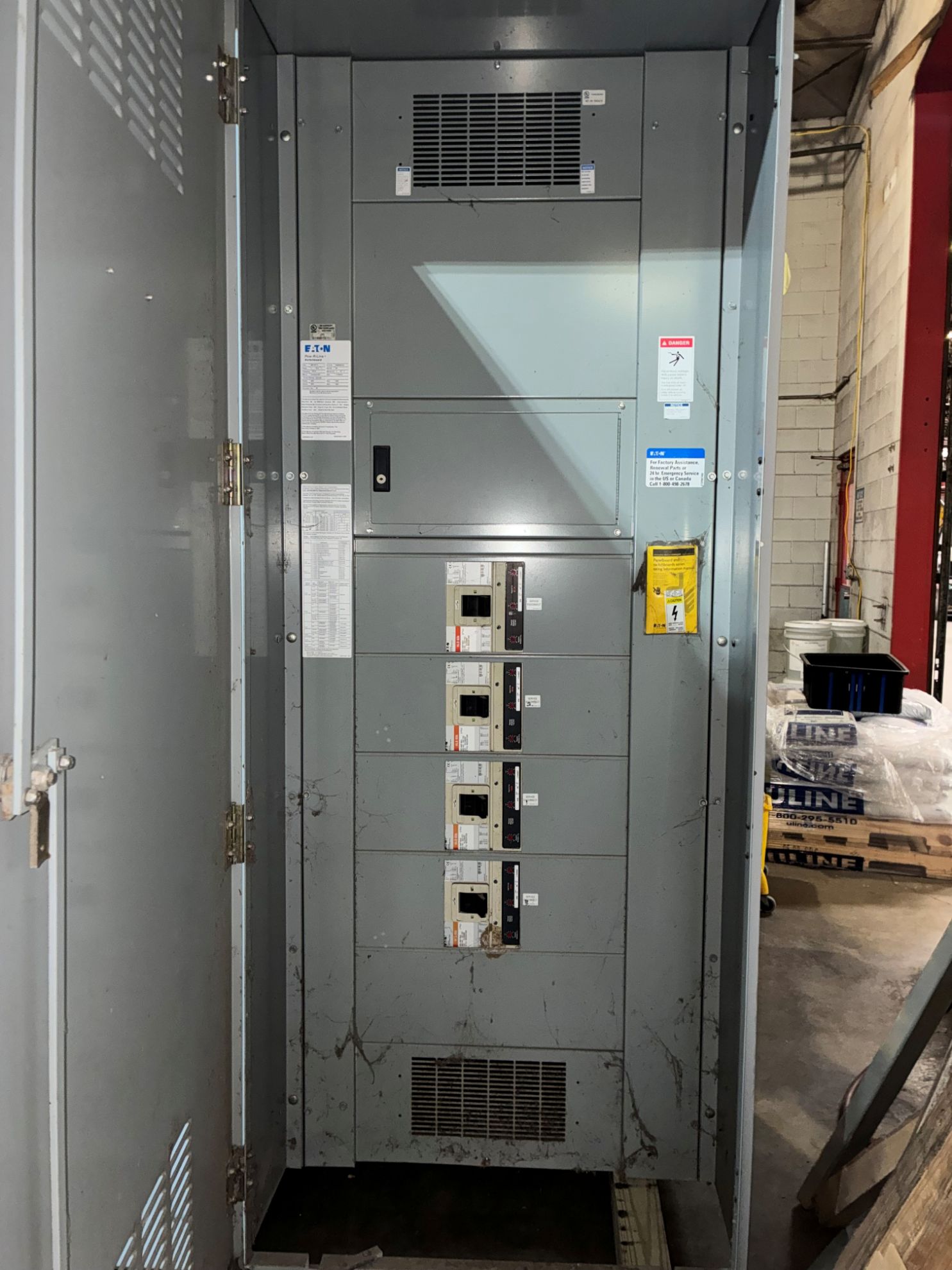 Eaton Pow-R-Line Switchboard RGH320035E | 2000 Amp Main Breaker | 480Y ...