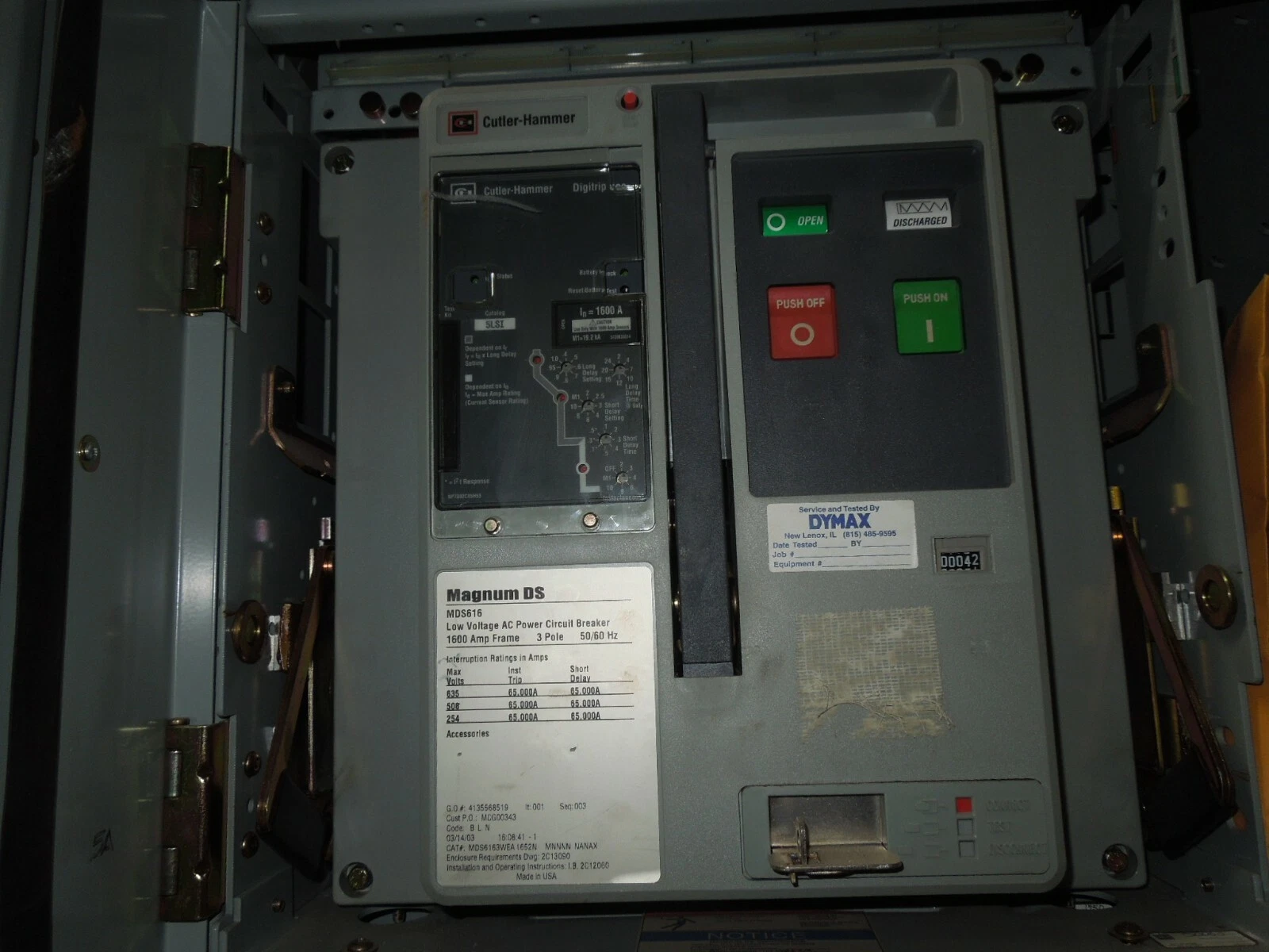 Picture of Eaton/ Cutler-Hammer Magnum DS MDS616 Circuit Breaker 1600 Amp 600 Volt AC M/O D/O