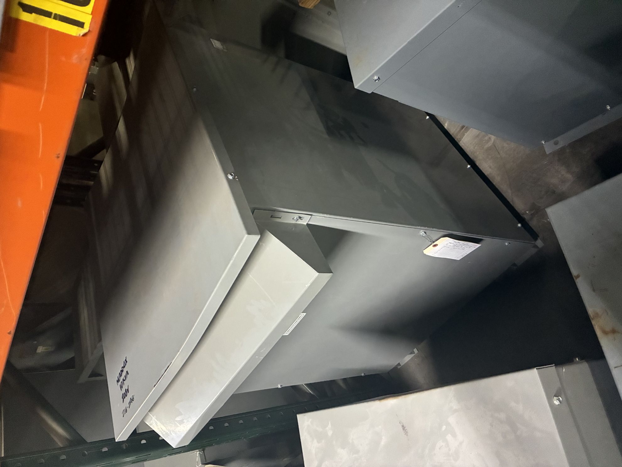 Picture of Maddox Low Voltage Dry Type Transformer | 10 KVA 208-Zig Zag | 3 Phase NEMA 3R R&G