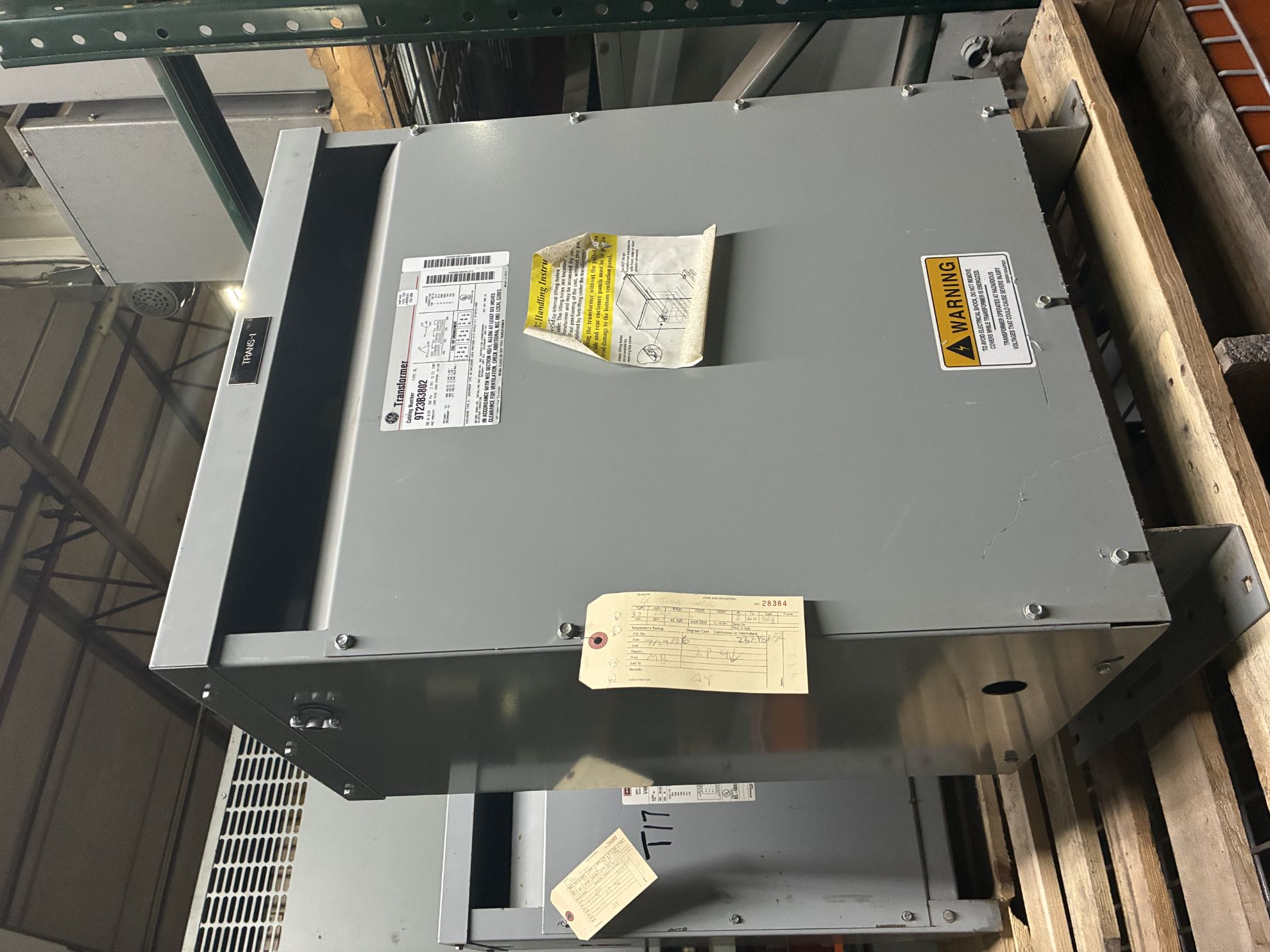 Picture of General Electric Low Voltage Dry Type Transformer | 30 KVA 208-480Y/277 Volt | 3 Phase NEMA 1 R&G