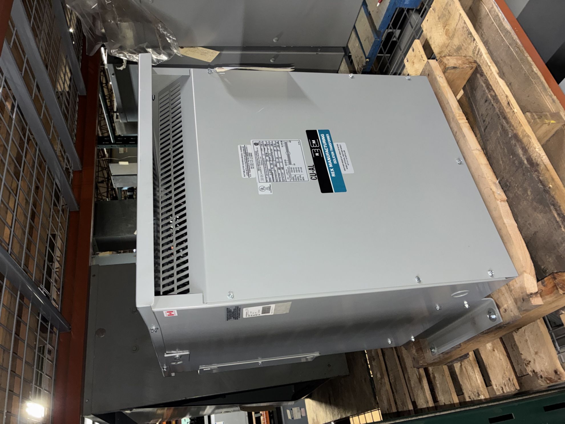 Picture of Rex Manufacturing Low Voltage Dry Type Transformer | 17 KVA 460-460 Volt | 1 Phase NEMA 1 R&G