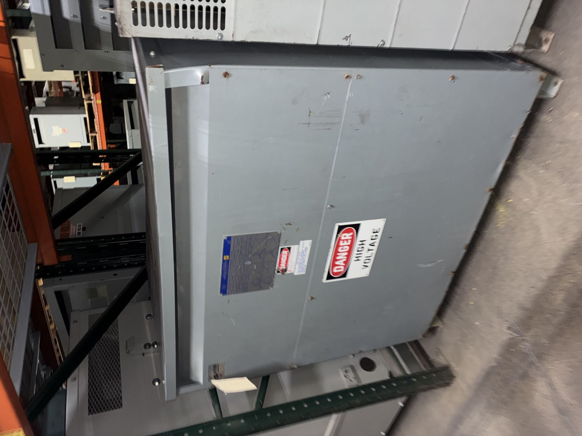 Picture of Square D Medium Voltage Dry Type Transformer | 112.5 KVA 4160Y/2400-480 Volt | 3 Phase NEMA 1 R&G